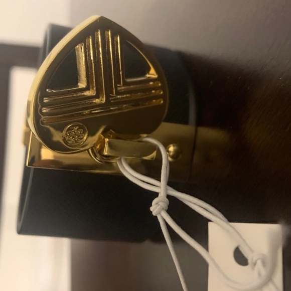 Tory Burch Leather cuff bracelet - Picture 5 of 5